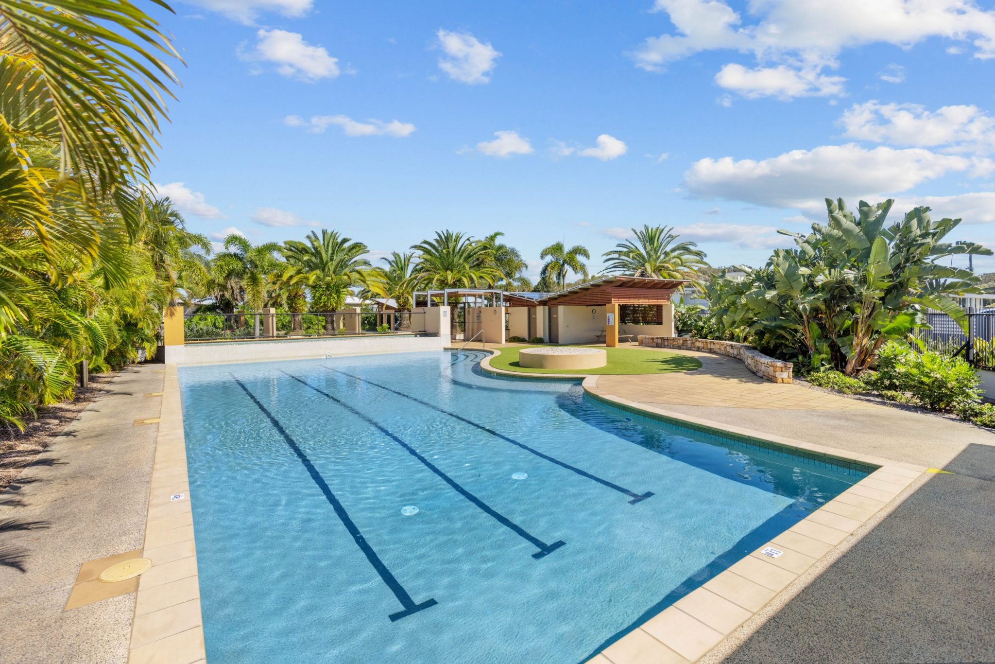 113/8 Spinnaker Drive, Sandstone Point, QLD 4511 AUSTRALIA